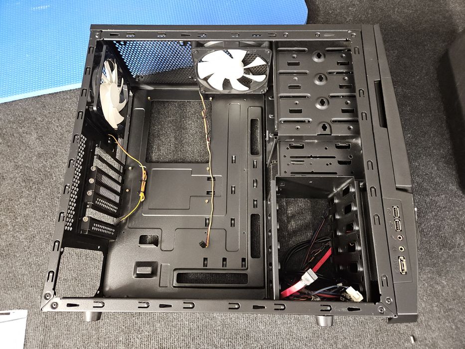 Caixa ATX sem fonte NZXT