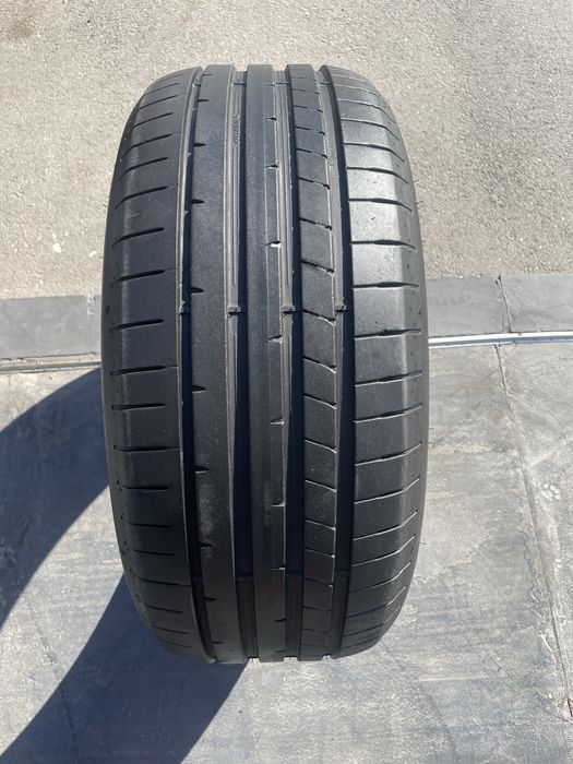 245/45/18 dunlop sport maxx rt2