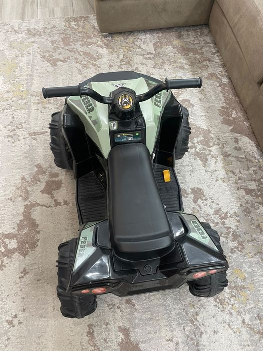 Moto 4 Elétrica - Nova - FEBER - Quad Boxer, veículo elétrico a bateria, 12 V, verde (famosa 800012541), versão 2023