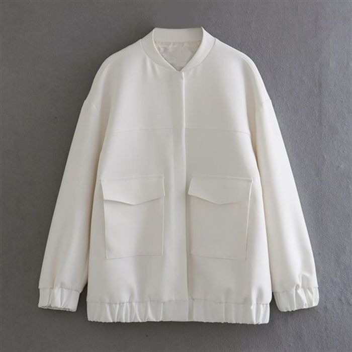 Піджак бомбер  Zara, білого кольру