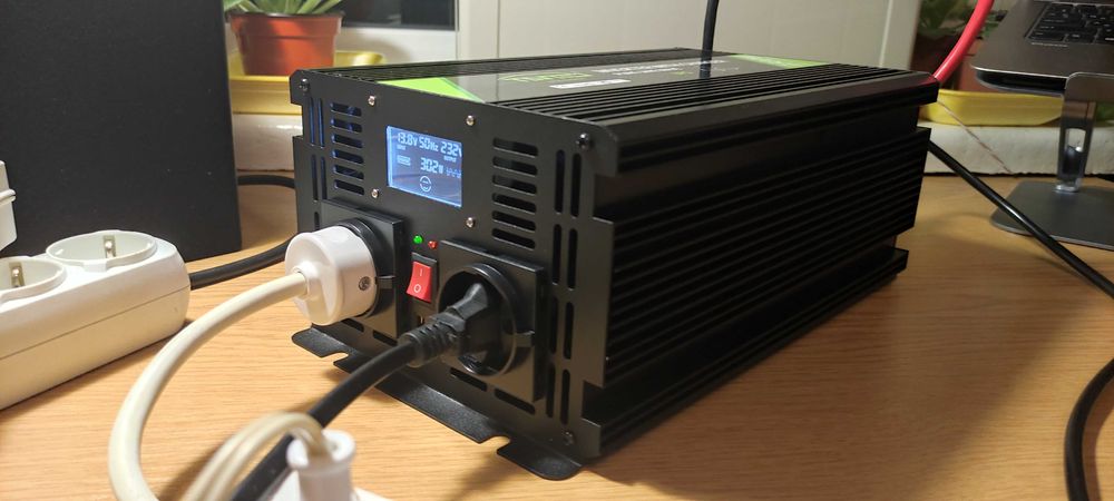 Инвертор дбж 1500 ват пиковая 3000 ват инвектор ибп + зарядка 20 ампер