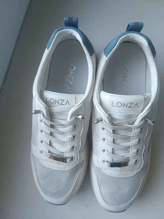 Кросівки Lonza 39р
