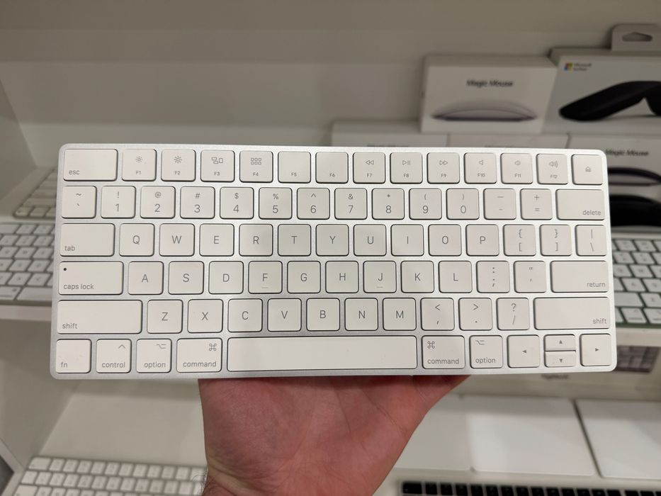 Ідеальна Клавіатури Apple Magic Keyboard 2 MLA22 Стан Нової МАГАЗИН ГАРАНТІЯ MK2A3 Lightning