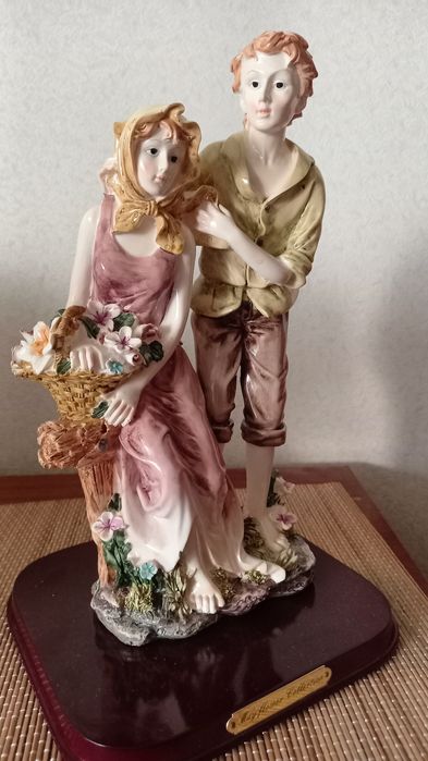 Статуэтка жанровая