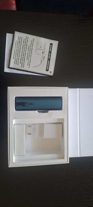 Vendo maquina como nova sem cabo USB