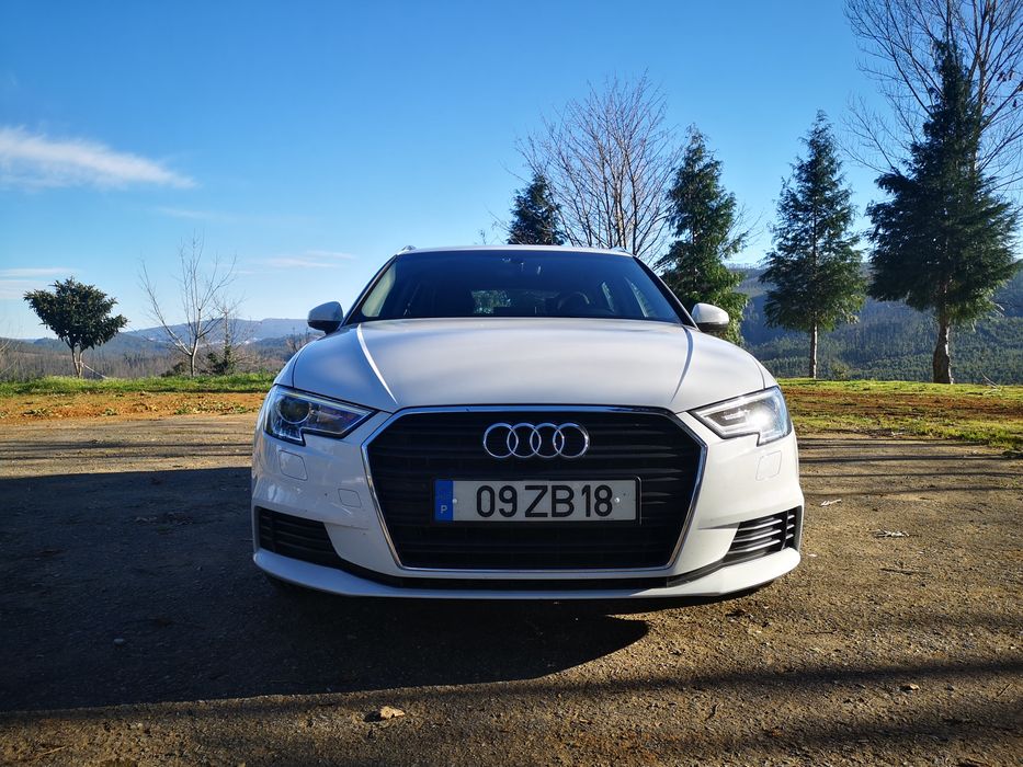 Audi 2019 A3 Sportback 30TDI branco