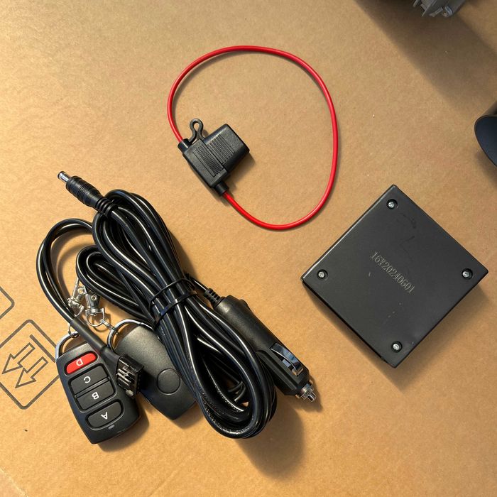 НОВАЯ электрическая вакуумная заслонка на выхлопную 51 63 70 76 мм