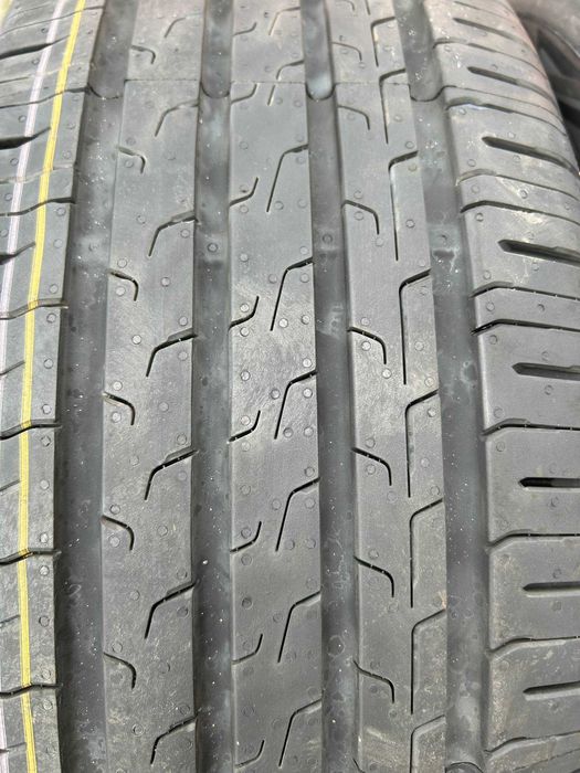 Шини 215/55 R17 94V Continental Eco Contact 6