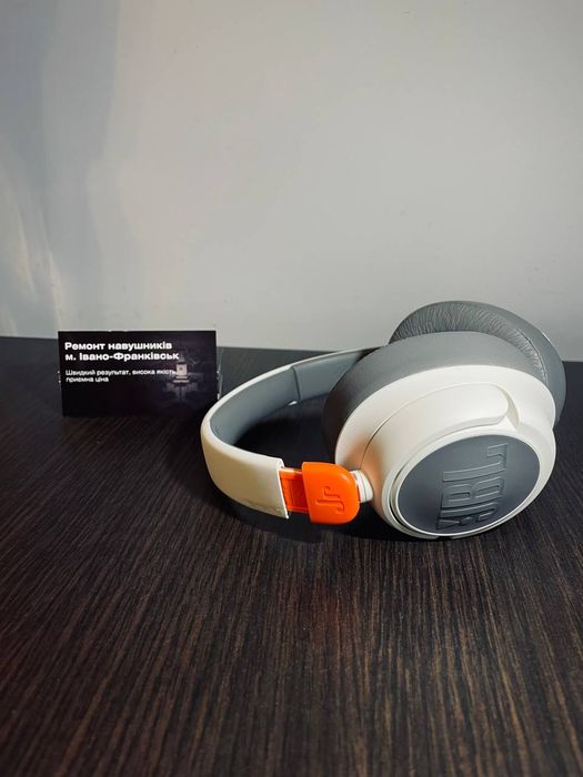 Ремонт навушників