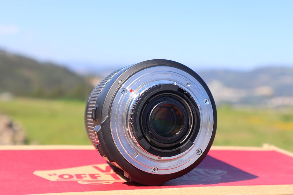 Sigma DC 18-250mm F/3.5-6.3 Macro HSM (Nikon AF)