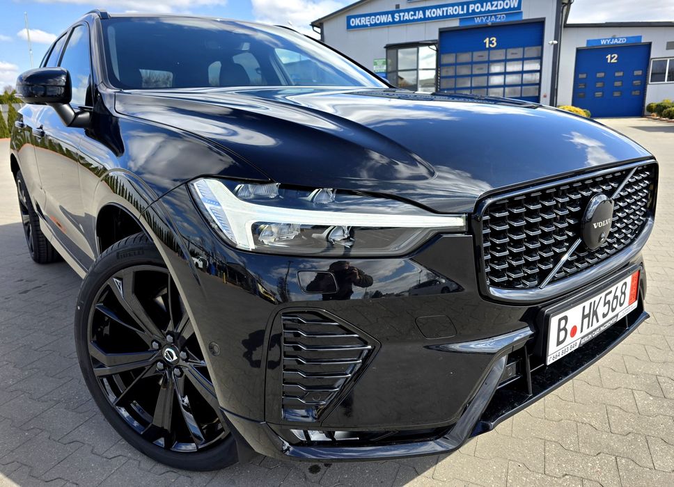 Volvo XC 60 B5 AWD 2025r R-DESIGN BLACK EDITION asystent radar Z DE