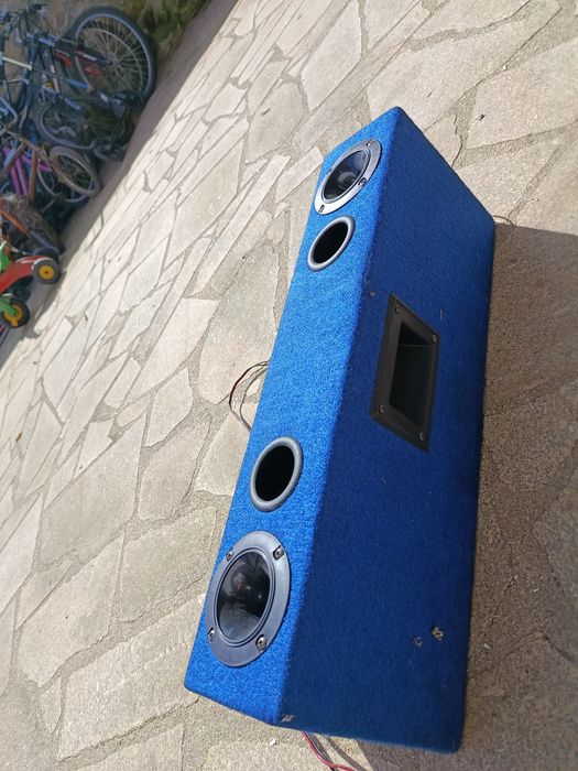 Coluna de som para carro