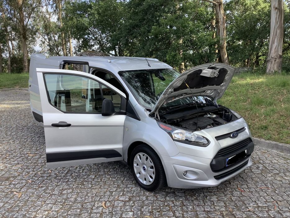 Transit CONNECT Longa L2  Ano 2018 Impecavel