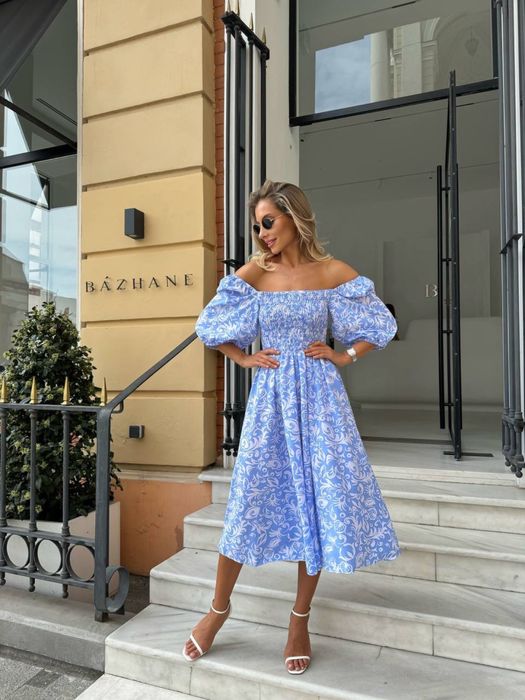 Сукня блакитна розмір L