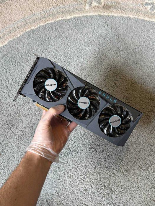Gigabyte Radeon RX 6700 XT 12GB GDDR6