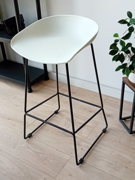 Krzeslo barowe hoker do kuchni biały