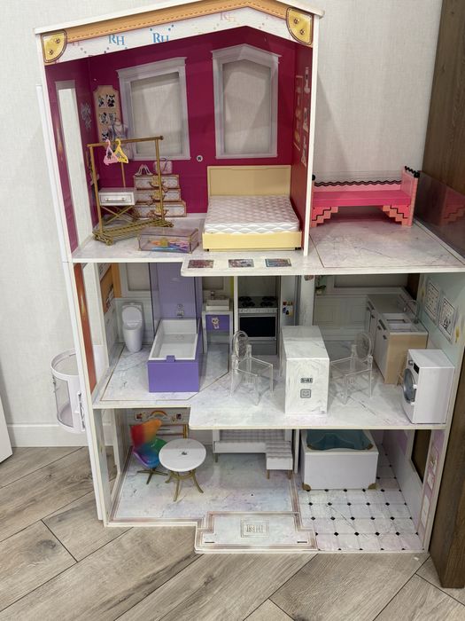 Будиночок LoL, меблі для ляльок, і авто в подарунок