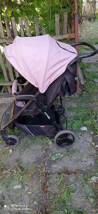 Коляска в хорошем состоянии фирма Carrello