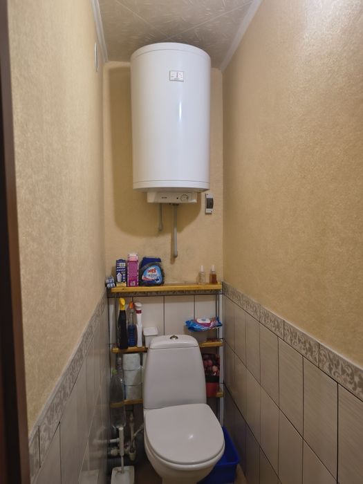 Продається 3-х кімнатна квартира по вул.Будівельників