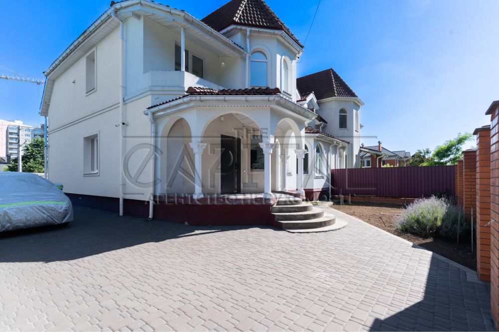 Продаж будинку Бровари / район Сади