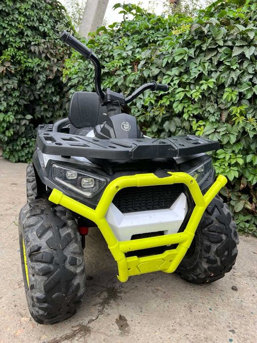 Дитячий Електроквадроцикл M 4081EBLR -1-5, біло-зелений