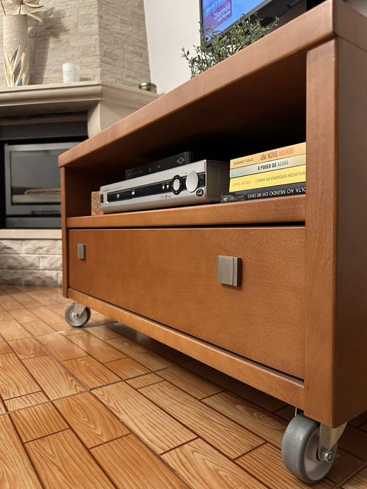 Movel de tv Conforama