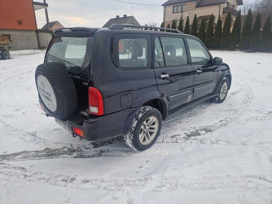 Suzuki Grand Vitara XL 4x4 L200