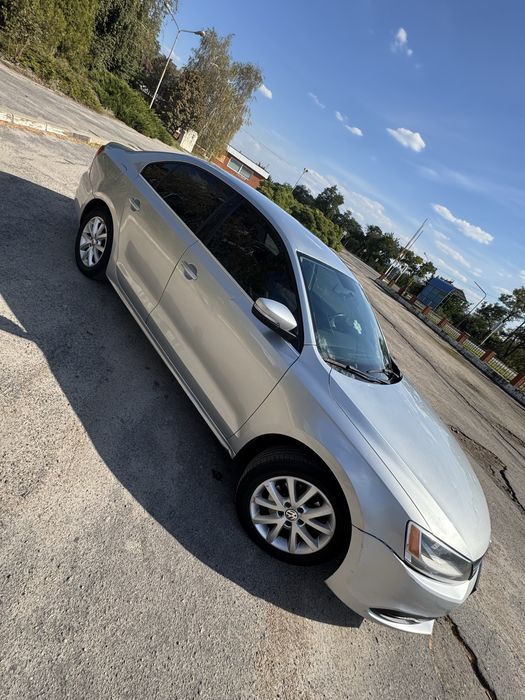 В продаже Джетта 6 VW Jetta 6 2.5 2012