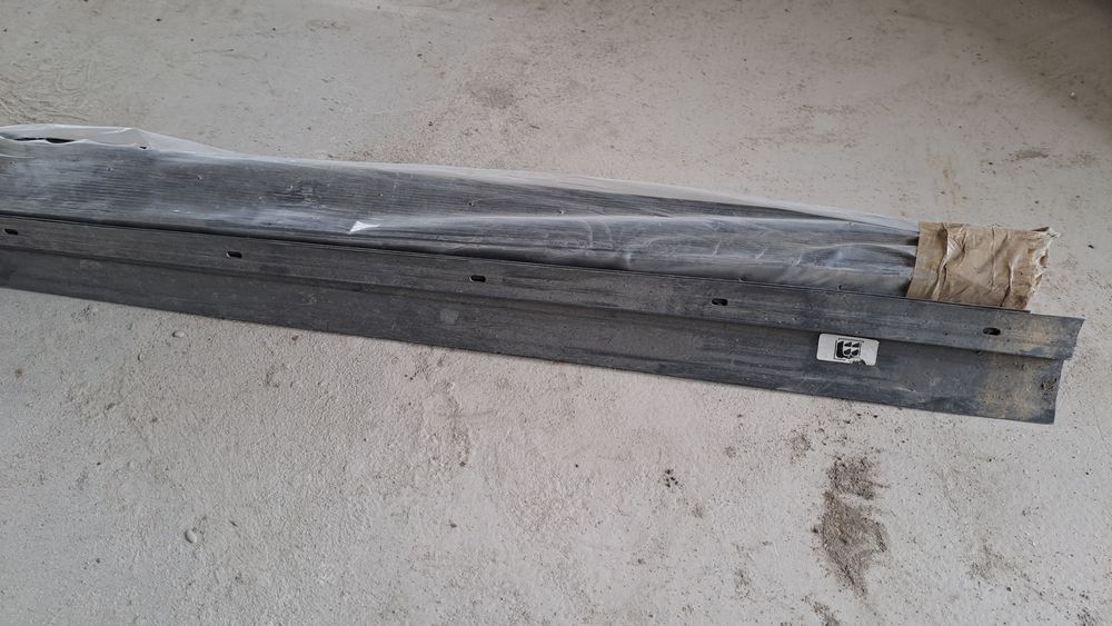 Listwa do folii kubełkowej 2m x27 szt