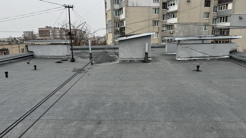 Покрівельні роботи, заброньовані працівники, працюємо з еВідновленням