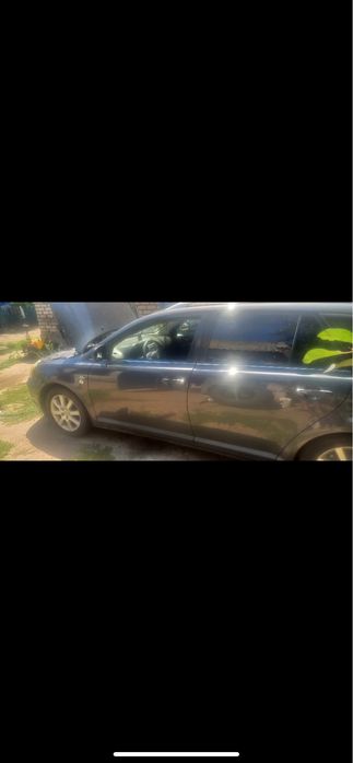 Продам або оміняю TOYOTA AVENSIS