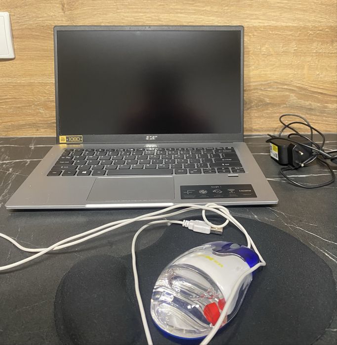 Laptop Acer Swift 1 (SF114-34)