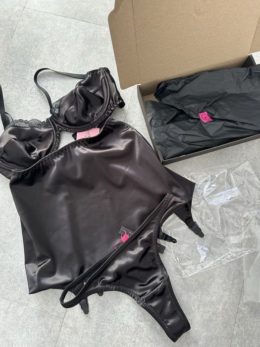 Комплект білизни з пяосом українського бренду Yesundress