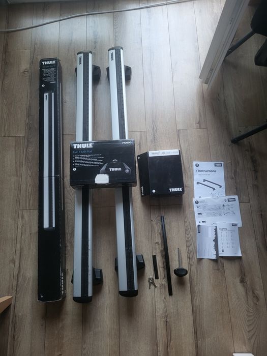 Bagażnik belki dachowe Thule Skoda Octavia 5dr kombi 2020< relingi zintegrowane