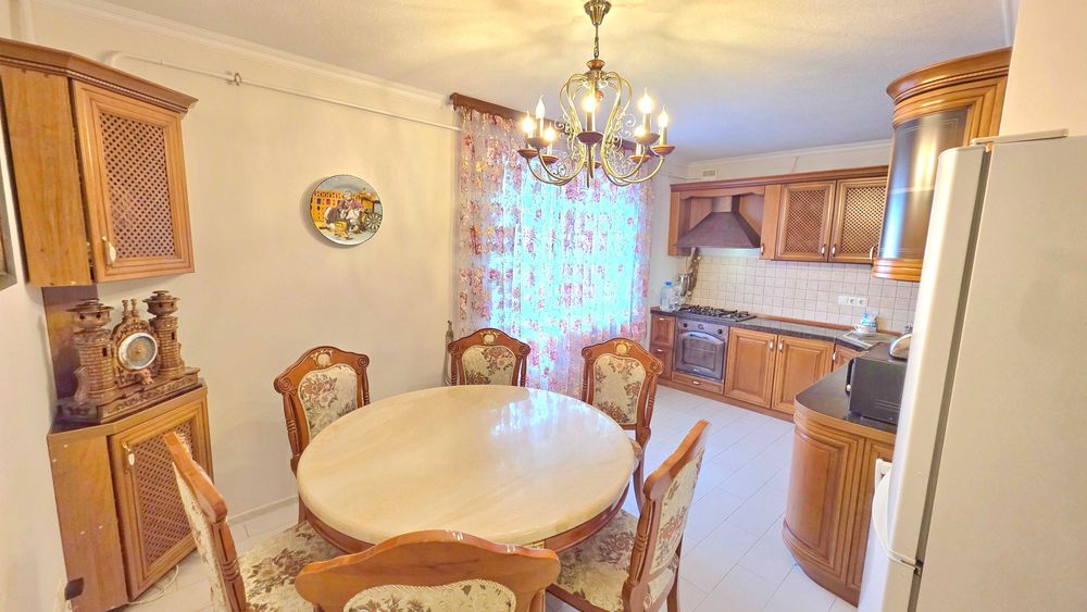 КЛАСИЧНА 3 кім кв в ІТАЛІЙСЬКОМУ стилі. Працюємо по Держпрограмі.