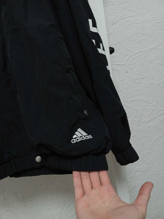 Ветровка adidas must haves S размер