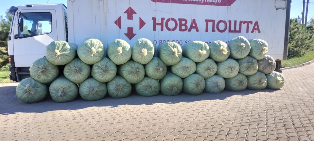 Купляємо отходи обрізки відходи закупаем паралона поролона синтепона