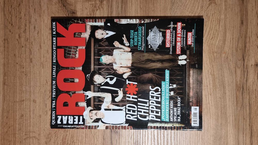 Teraz Rock 8/2011 - Red Hot Chili Peppers, Def Leppard, Disturbed
