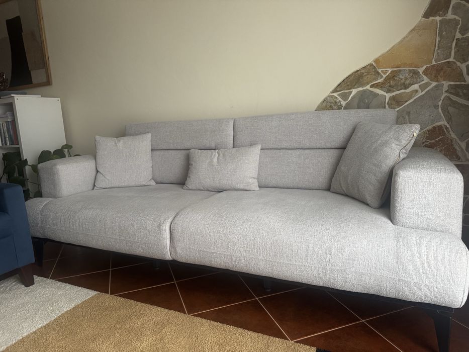 Sofa cama 3 lugares (pouco uso)