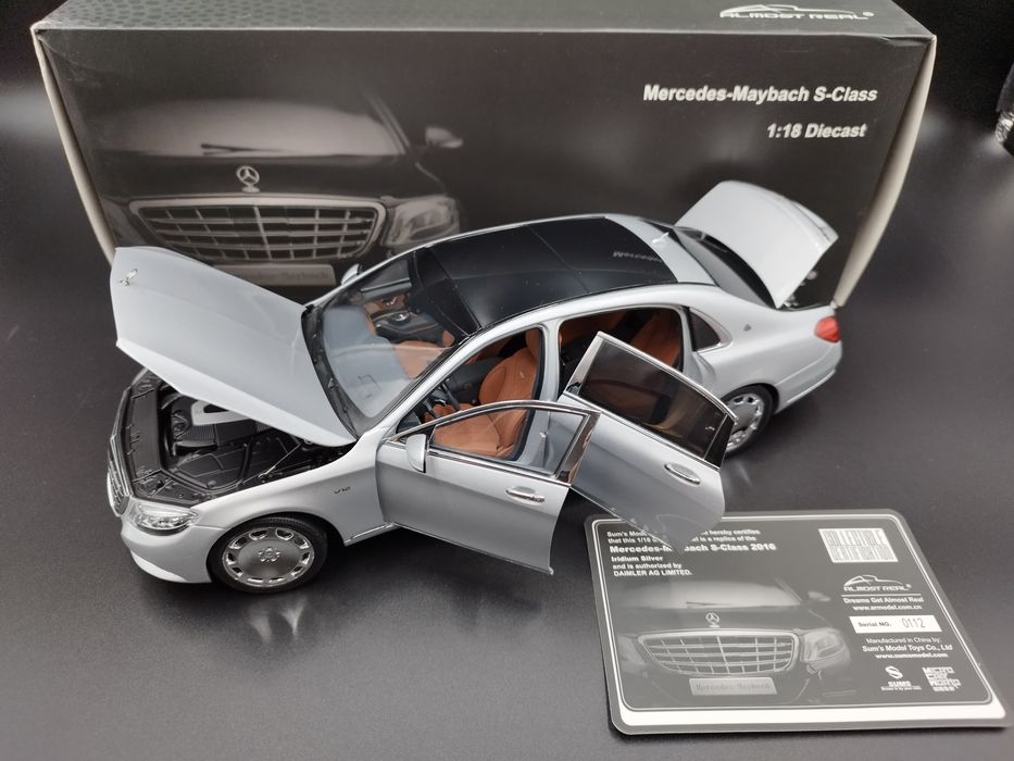 1:18 Almost Real 2016 Mercedes-Maybach S-Class S600 V12 model
