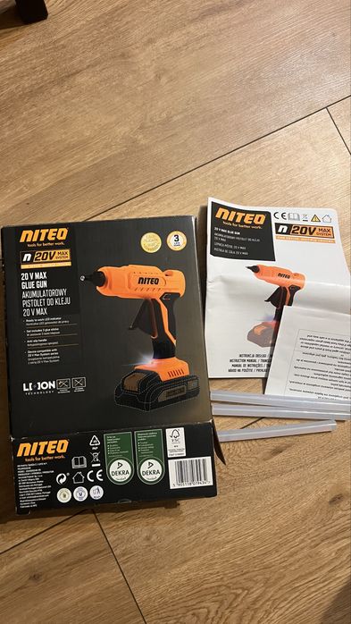 Pistolet do kleju NITEO 20V MAX – nowy