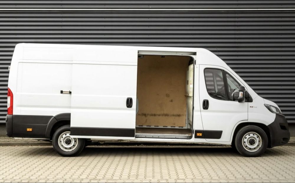 Wynajem samochodów dostawczych/8 os. busów DUCATO Gniezno, Poznań, PWR