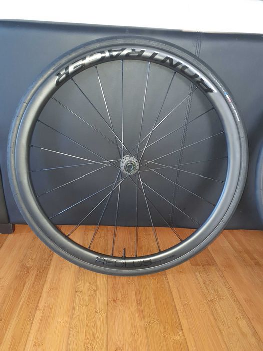 Rodas carbono Bontrager Aeolus Elite 35 Disco