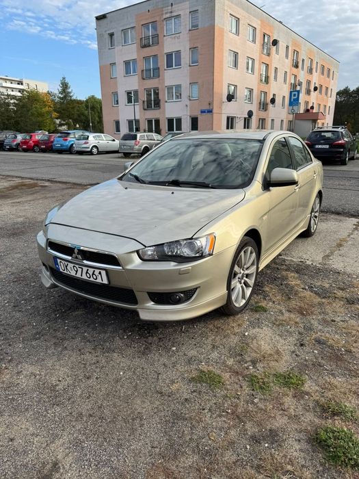 Mitsubishi Lancer