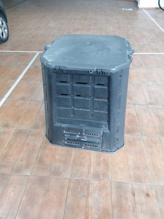 Compostor 60X60X73cm - 260L (usado)