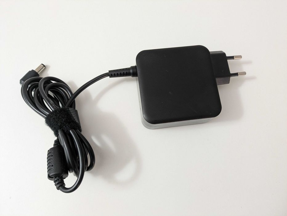 Zasilacz do Laptopa ASUS 65W 19V 3.42A wtyk 5.5 x 2.5mm