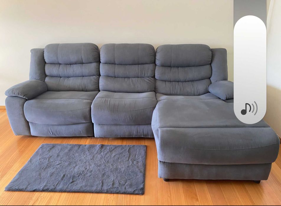 Sofá com chaise longue