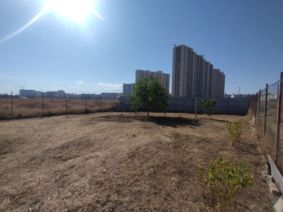 Участок в Лесках. До Сахарова 5 минут