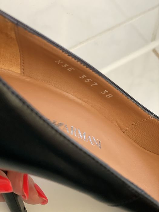 Оригінал  туфлі Emporio Armani 38 (каблук 9 см )