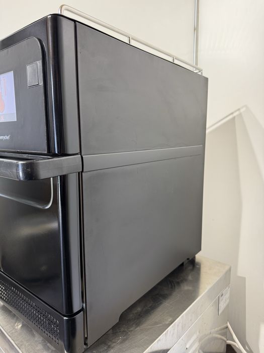 Високошвидкісна турбо піч Merrychef  eikon e2s